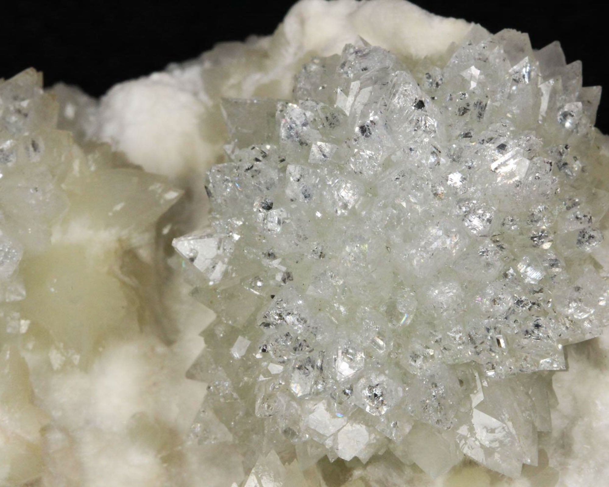 Apophyllite on Mordenite