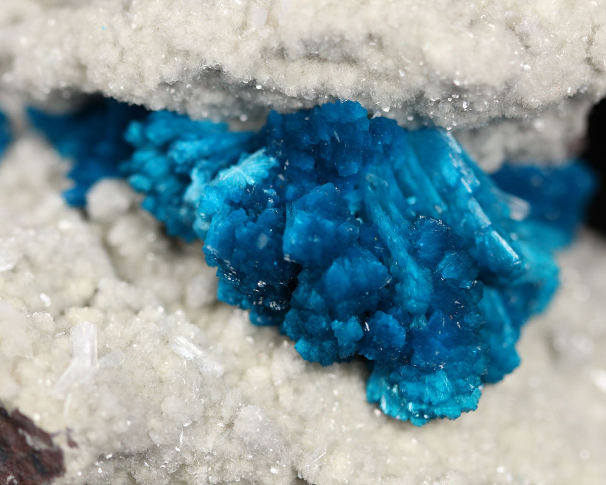 Cavansite