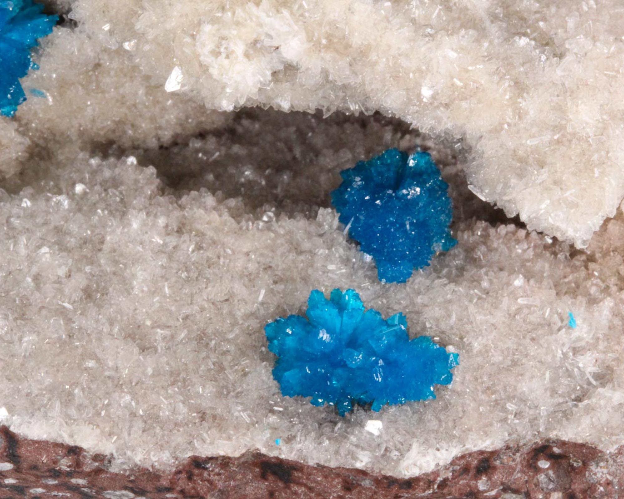 Cavansite