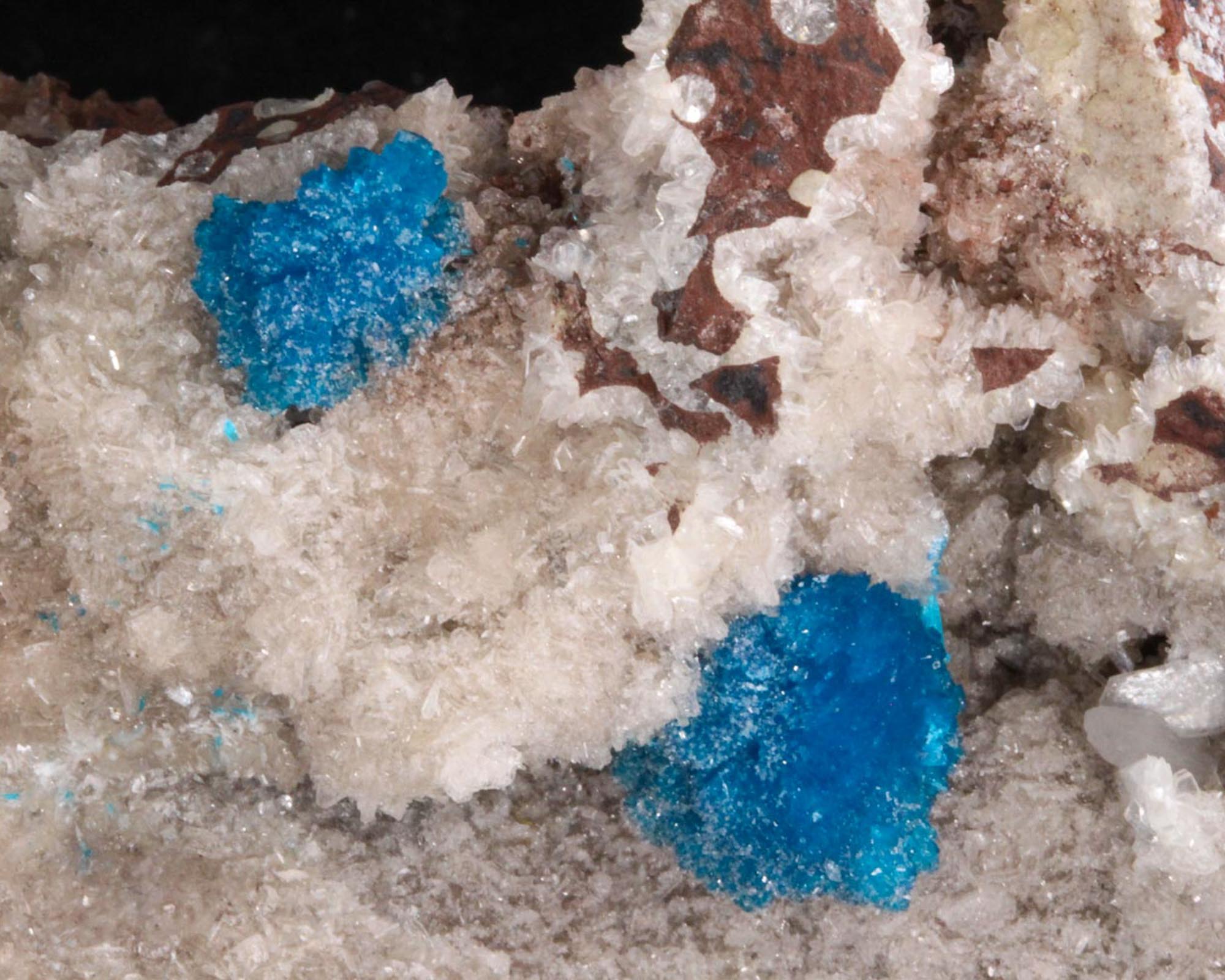 Cavansite