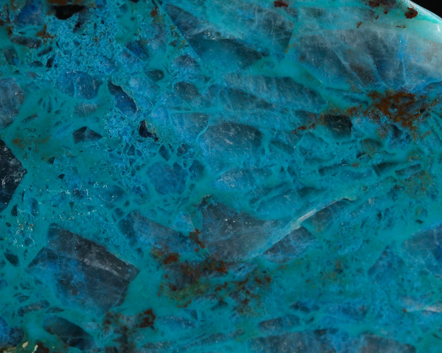 Chrysocolla (polished)