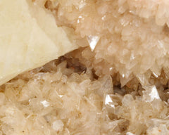 Heulandite and Stilbite with Calcite