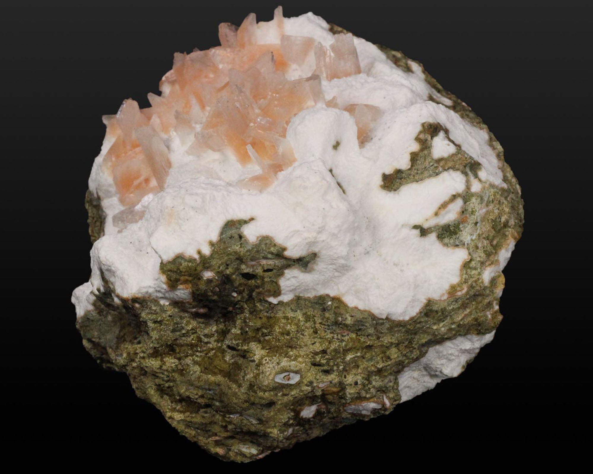 Heulandite on Mordenite