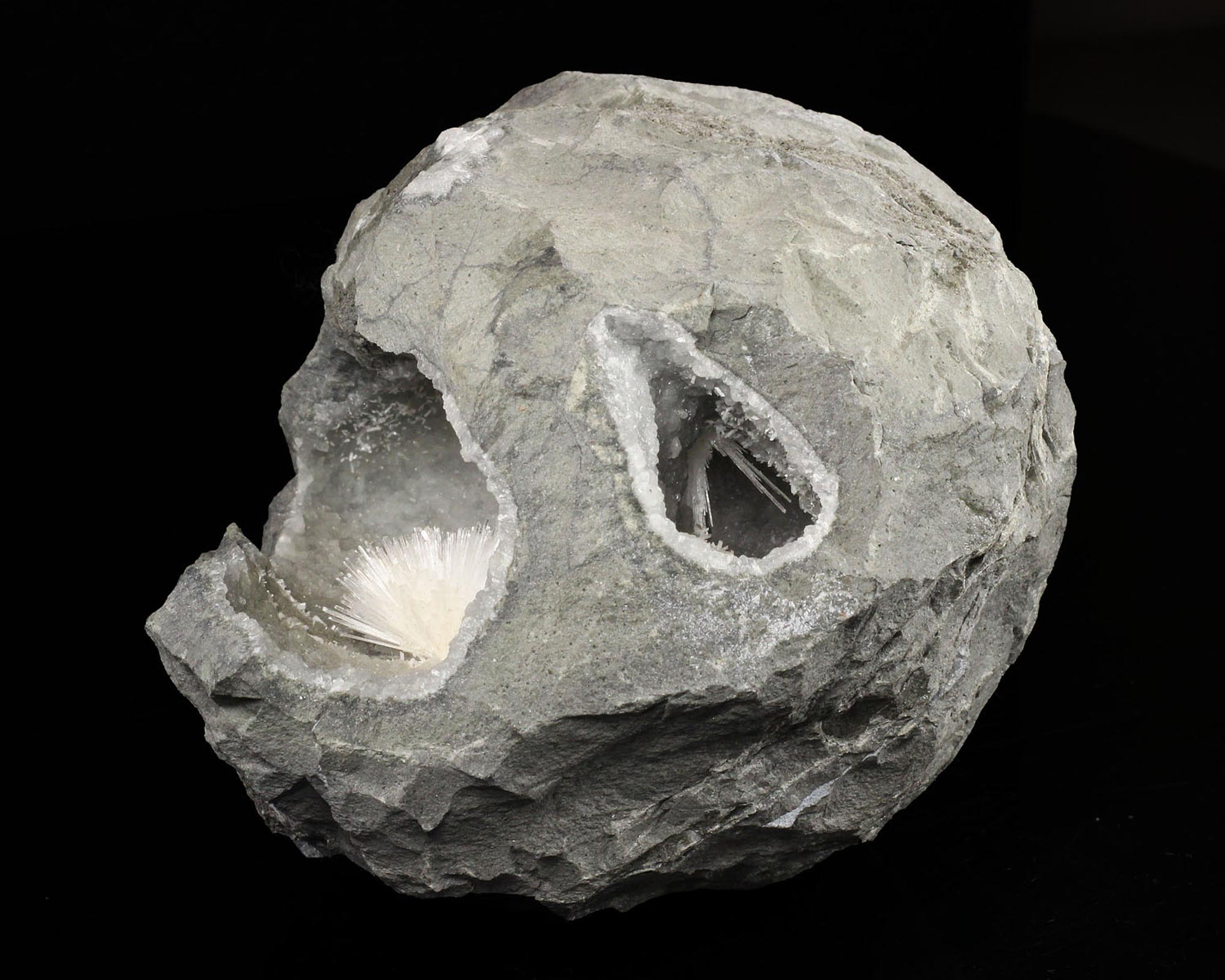 Scolecite Geode