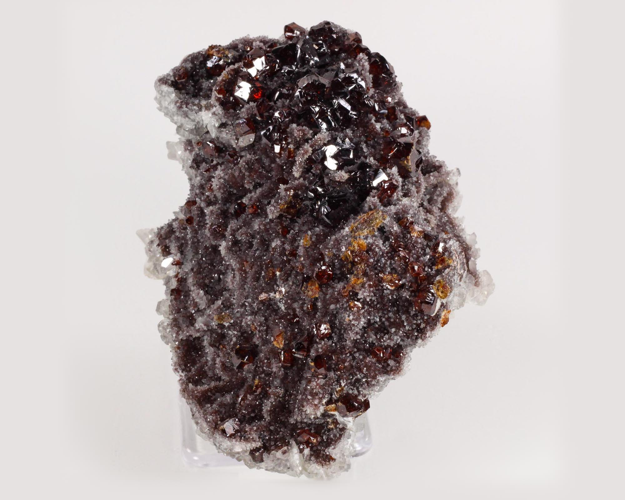 Sphalerite on Quartz with Calcite