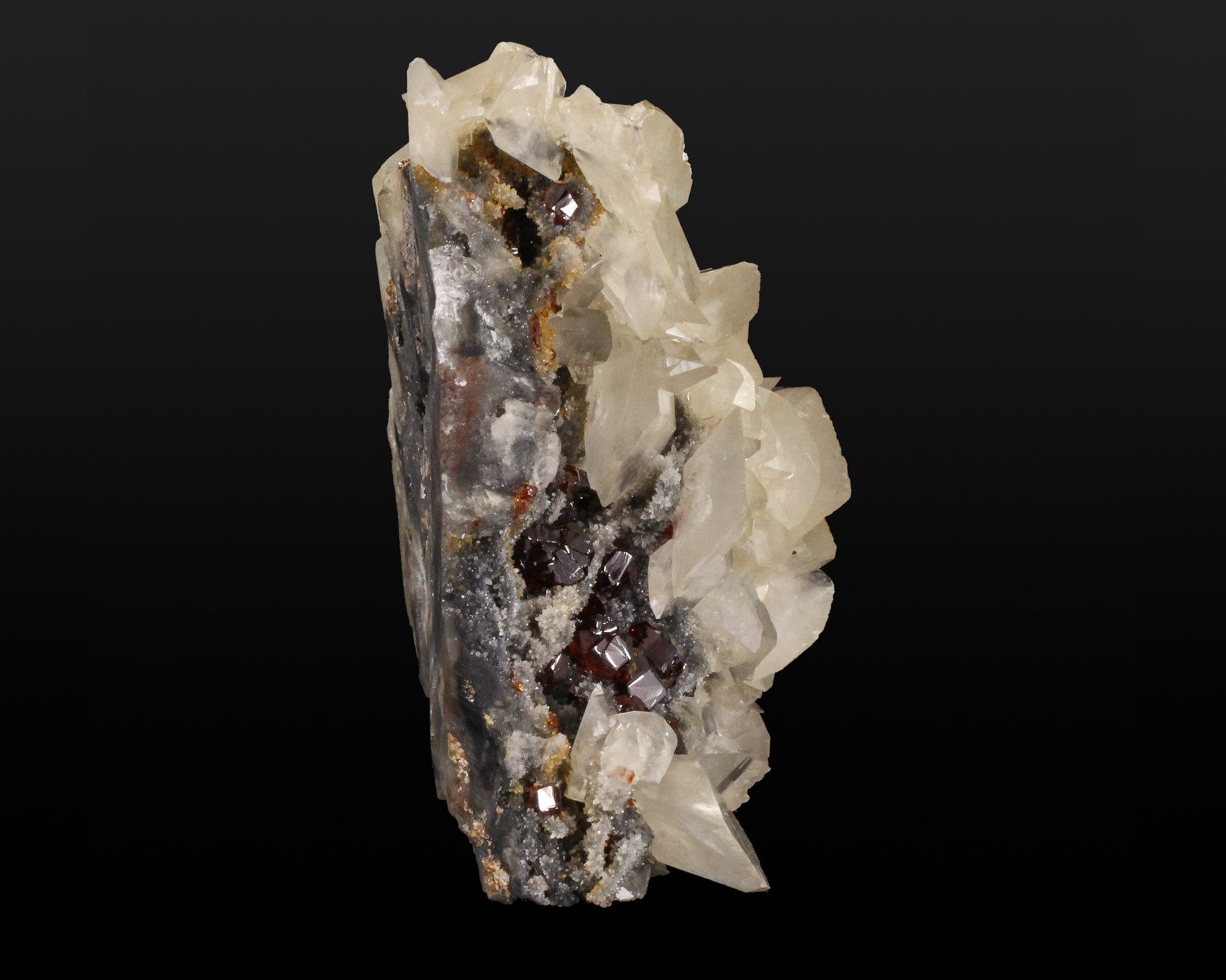 Sphalerite with Calcite on Chalcedony