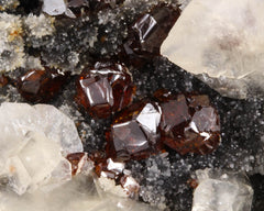 Sphalerite with Calcite on Chalcedony