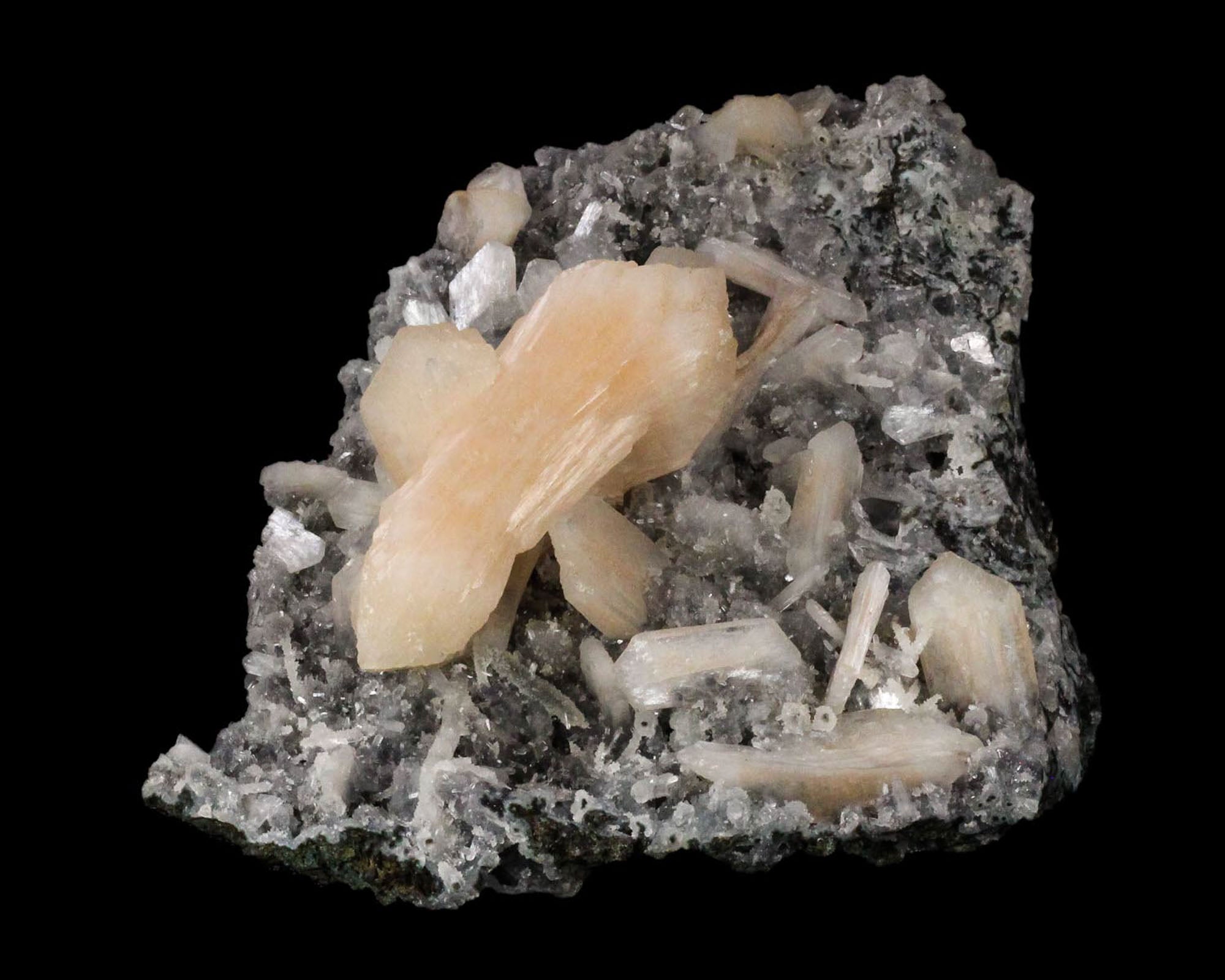 Stilbite on Chalcedony