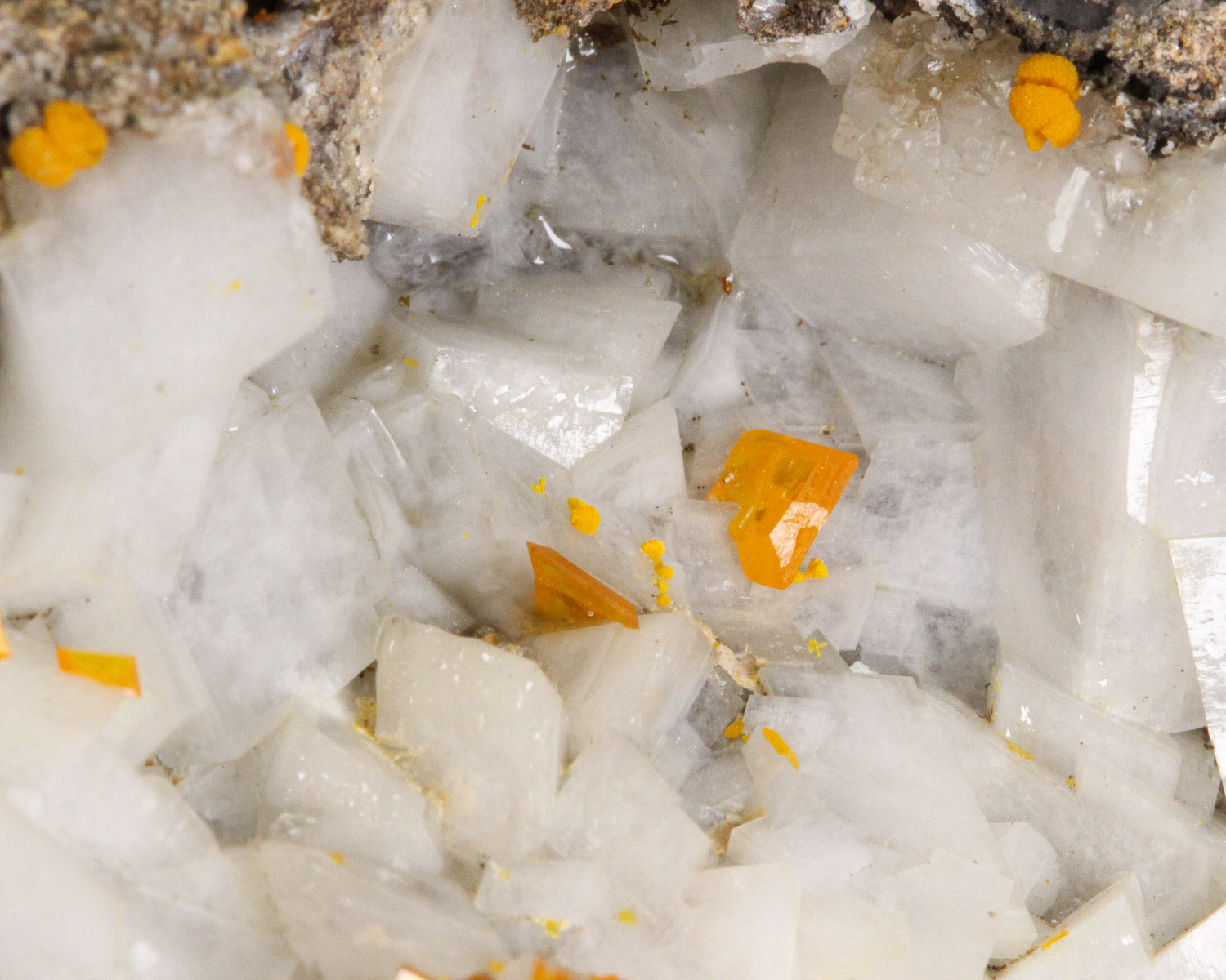 Wulfenite